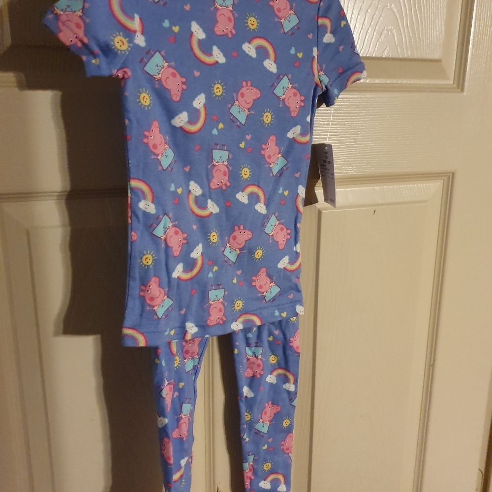 Kids pajamas Peppa Pig brand new 5T